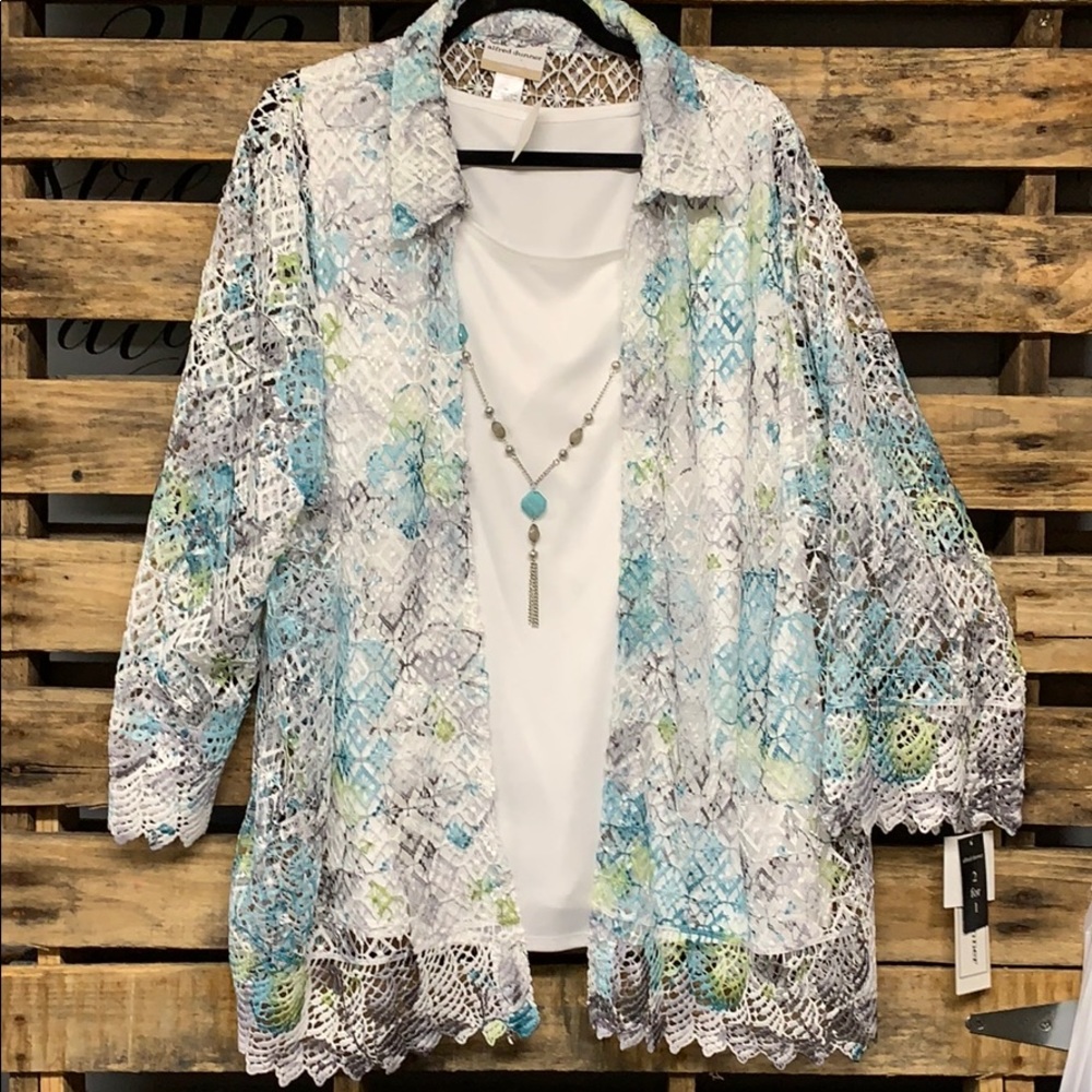 Women’s blouse